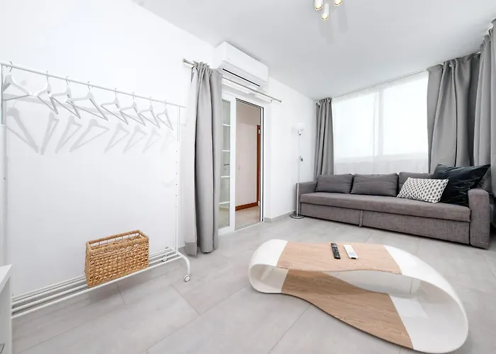 Lanzarote 2 - Private Pool, Air-con And Bbq By Lanzarote بيت للعطل *