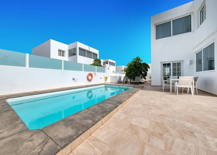 Lanzarote 2 - Private Pool, Air-con And Bbq By Lanzarote بيت للعطل *